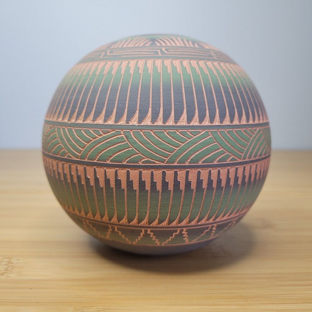 5" Navajo Pueblo Pottery Signed Hand Etched Painted Round Circle Vase Southwest